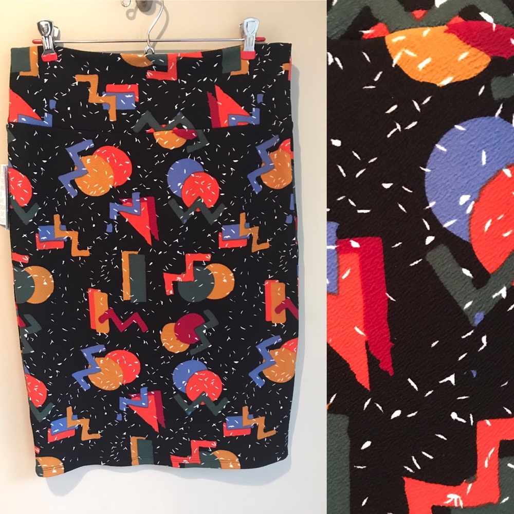 🎉NWT LuLaRoe Cassie skirt - M (10/12)